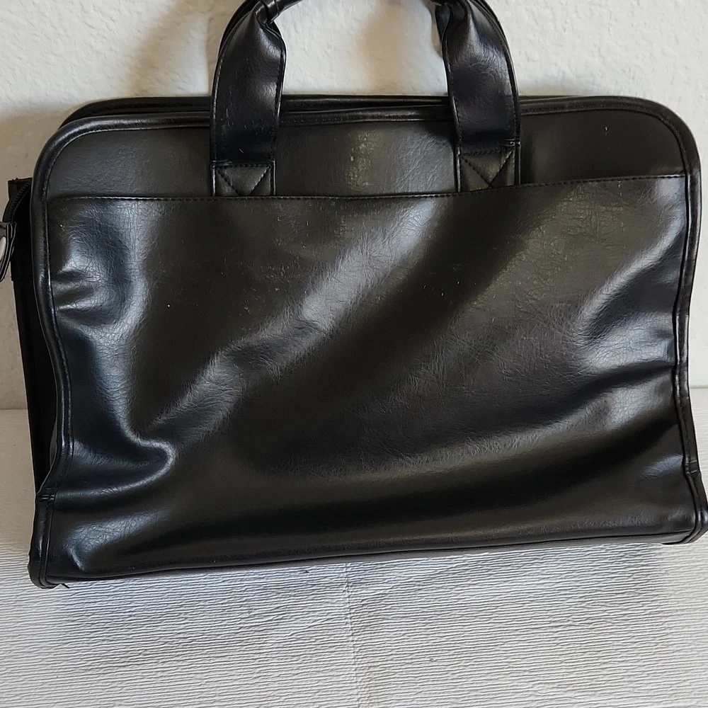 Solo Leather Briefcase